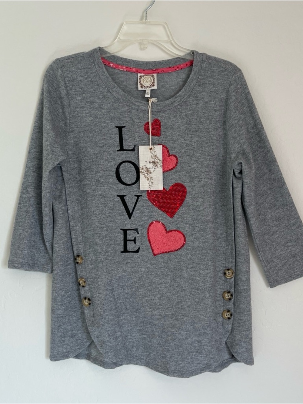 Tru Self Women’s Gray 3/4 Sleeves Graphic Sequins Side Buttons Detail Top Size S